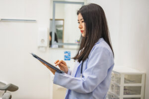 End-to-End Order Tracking Reduce Admin Overhead in Clinics and Practices